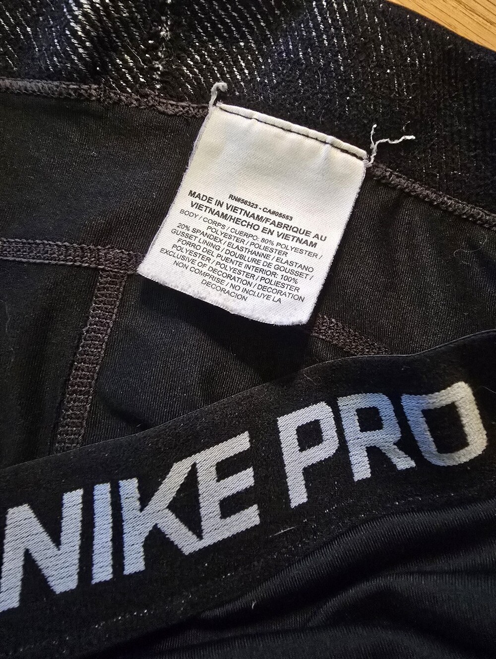 Nike Black Women's Capri Athletic Leggings with Logo Waistband - Picture 3 of 6